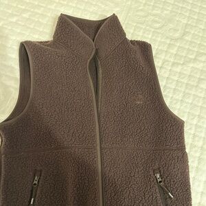 Aritzia brown fleece vest